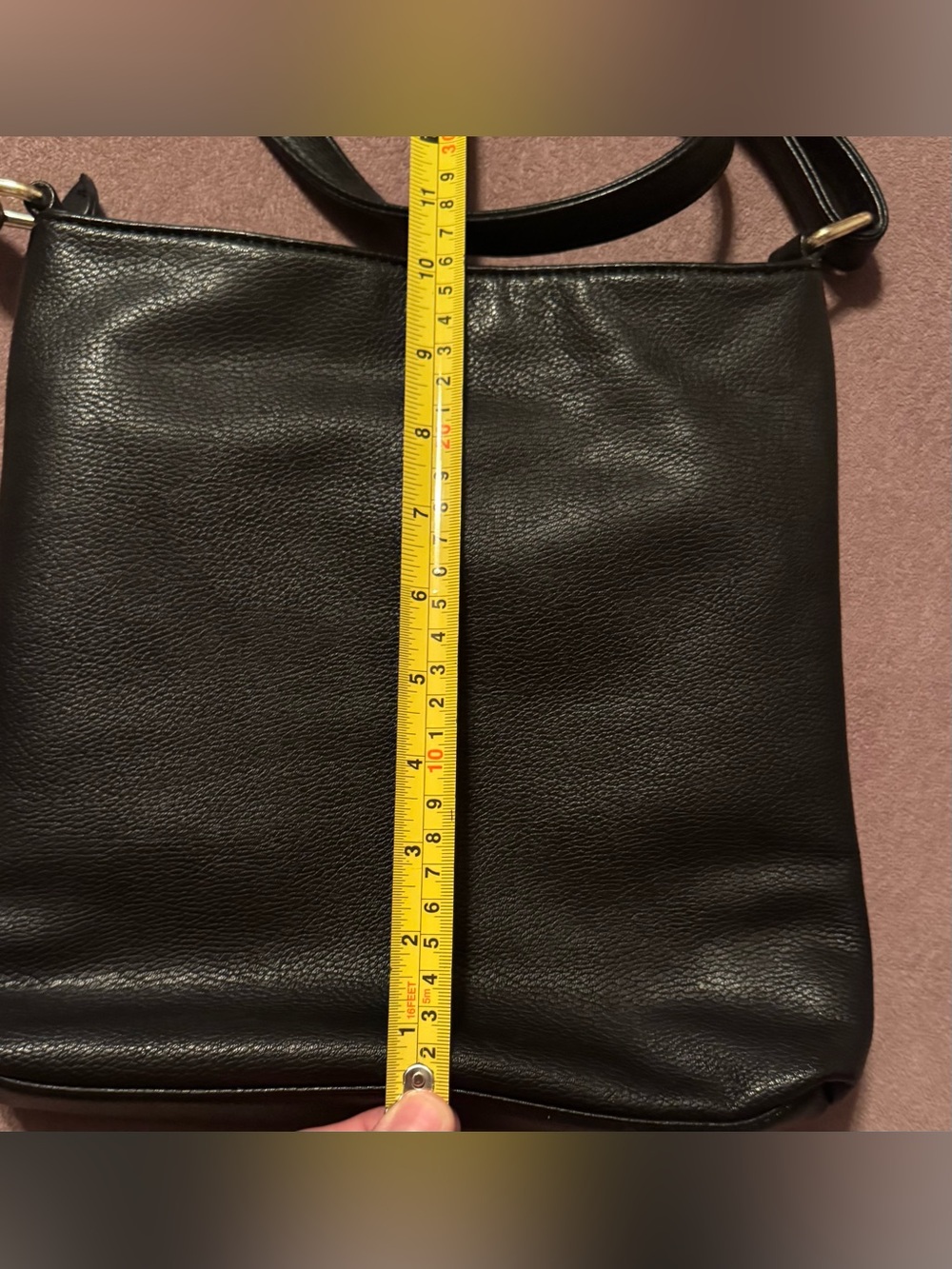 Black Women's Crossbody Bag with Gold Hardware EUC - Picture 14 of 15